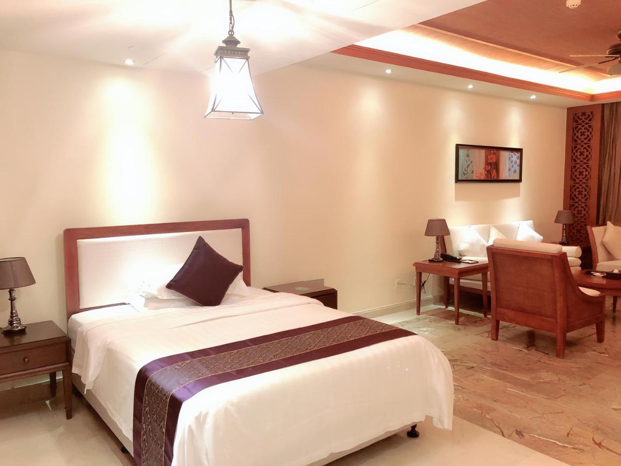 Stony Brook Villa Jianguo Resort Sanya Bagian luar foto